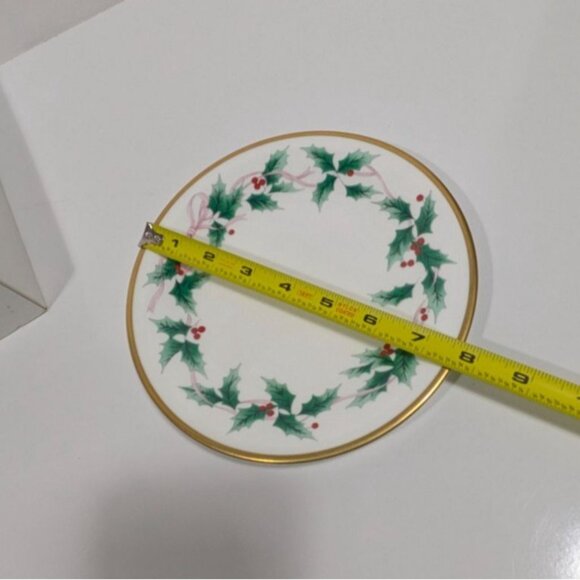 Mikasa Ribbon Holly Salad Plates Set Of 4 With Box Fine China Christmas Design - Picture 5 of 16